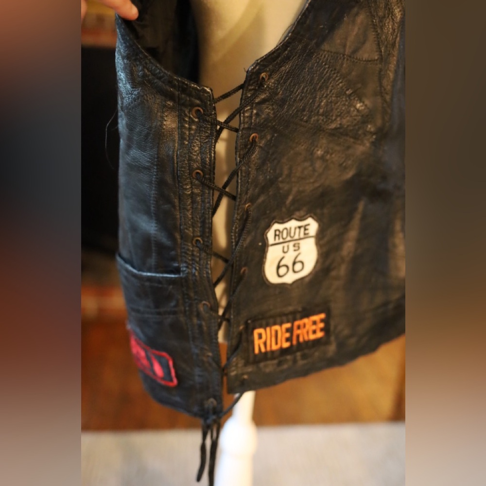 Black Leather Vest With Eagle Patch - image 3